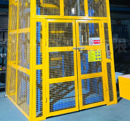 萝北货梯可以安装在室外吗